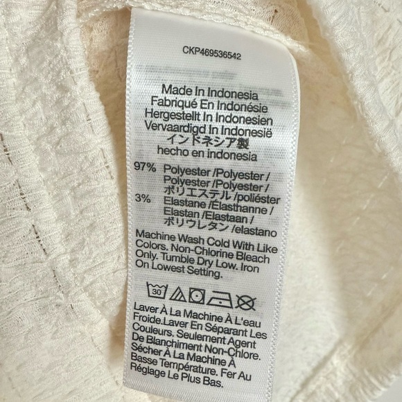 Madewell Crinkle-Knit Button-Front Top - Picture 7 of 8